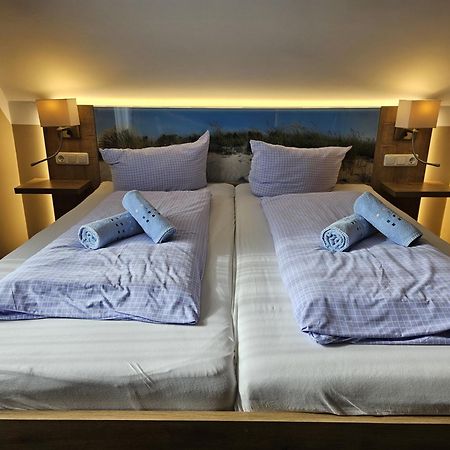 Hotel Pension Am Hafen Norddeich  Dış mekan fotoğraf