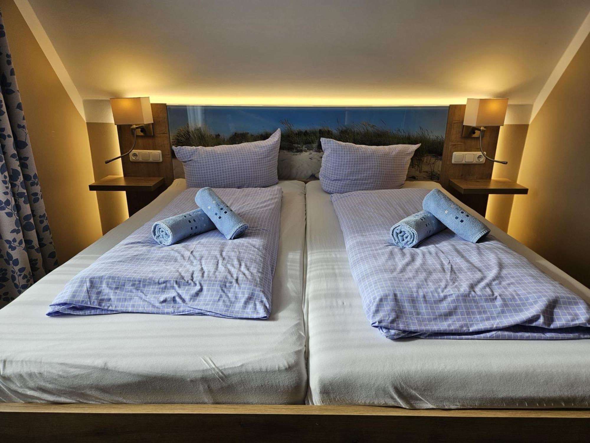 Hotel Pension Am Hafen Norddeich  Dış mekan fotoğraf