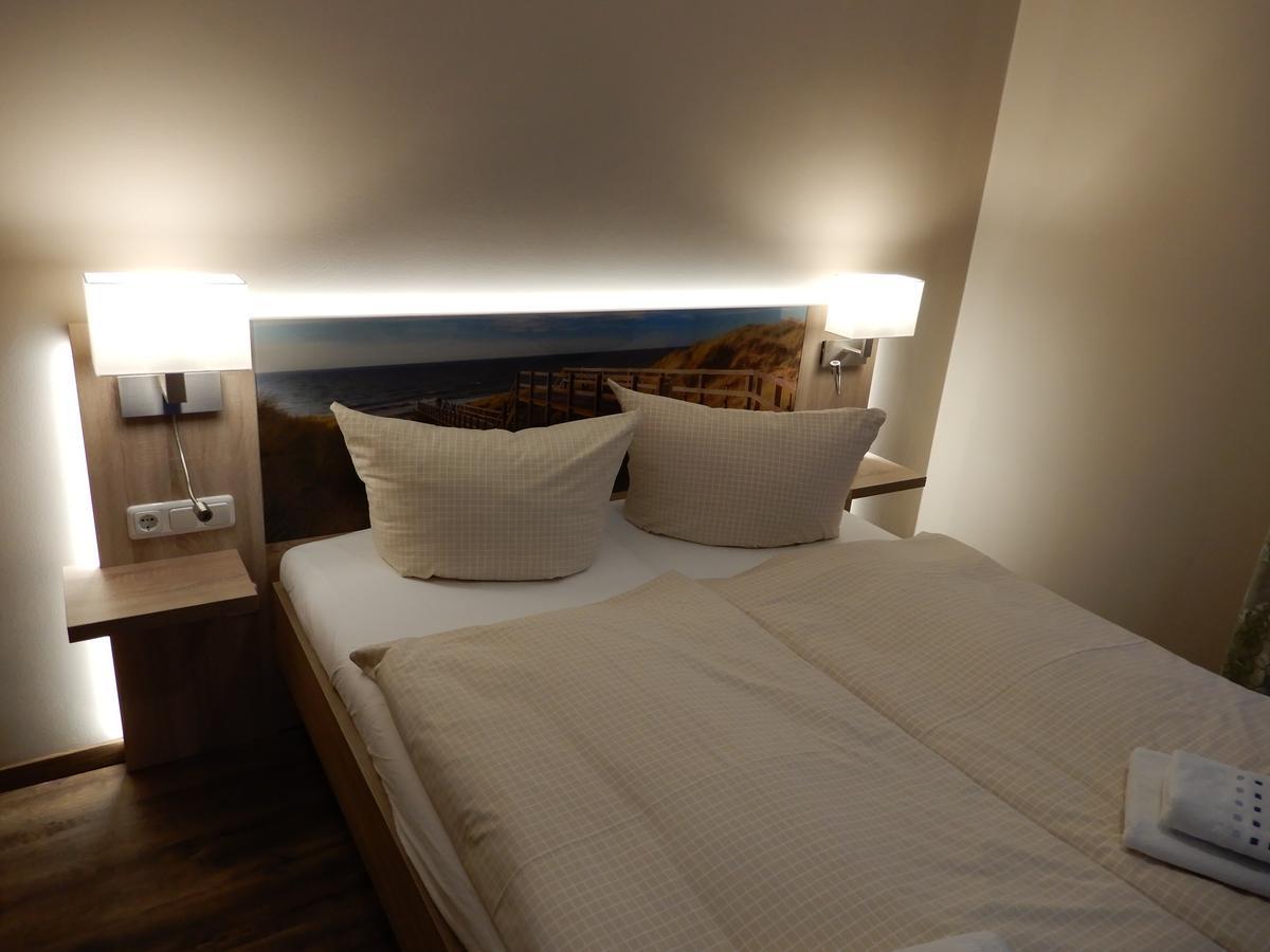 Hotel Pension Am Hafen Norddeich  Dış mekan fotoğraf