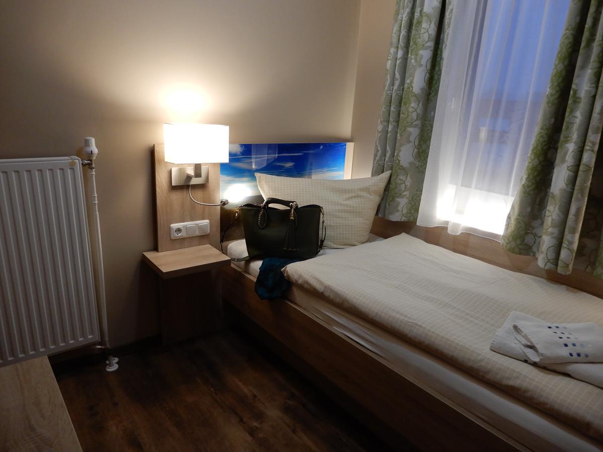 Hotel Pension Am Hafen Norddeich  Dış mekan fotoğraf